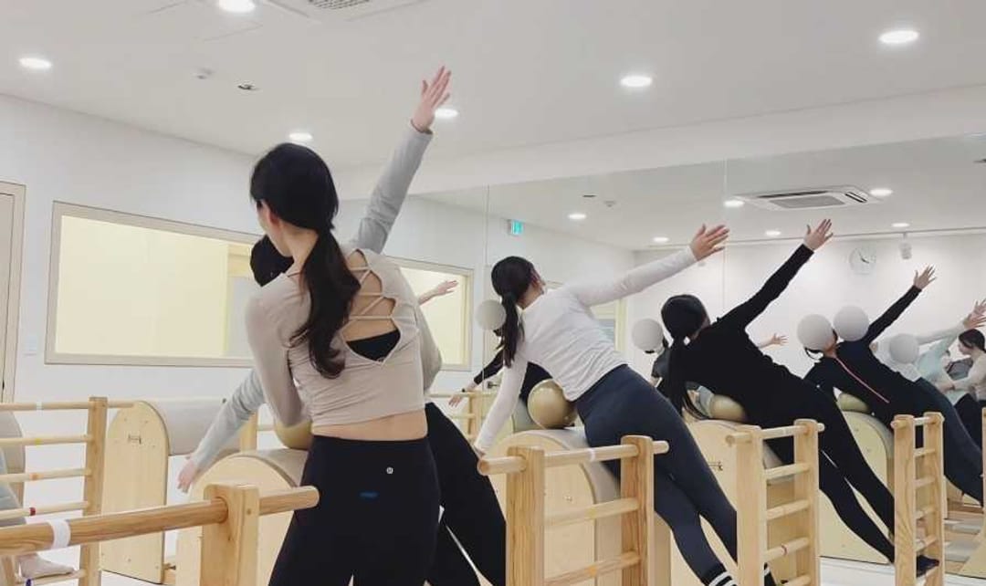 헬스장 이미지