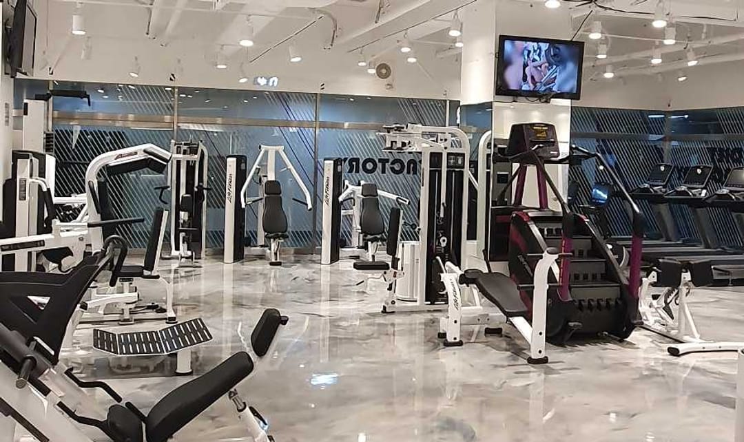 헬스장 이미지