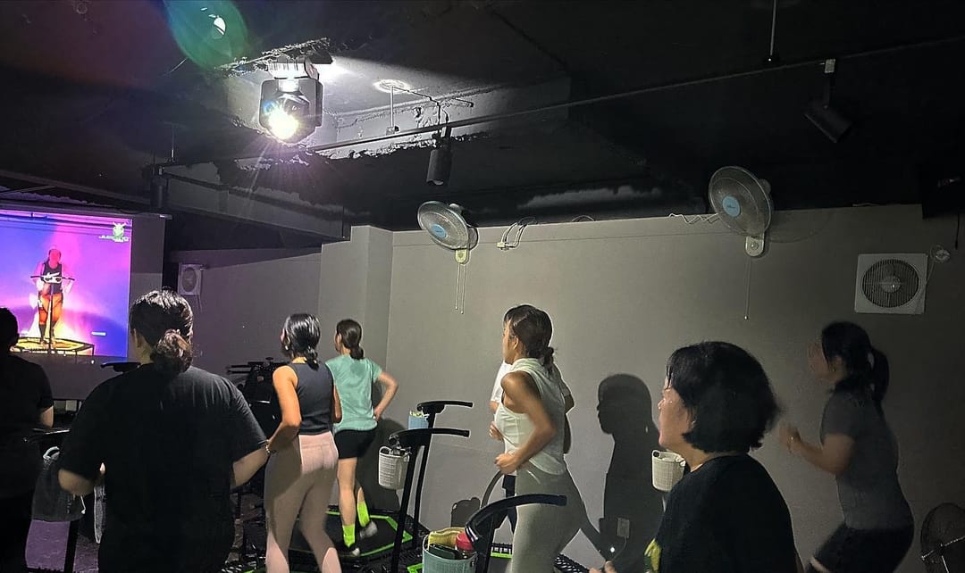 헬스장 이미지